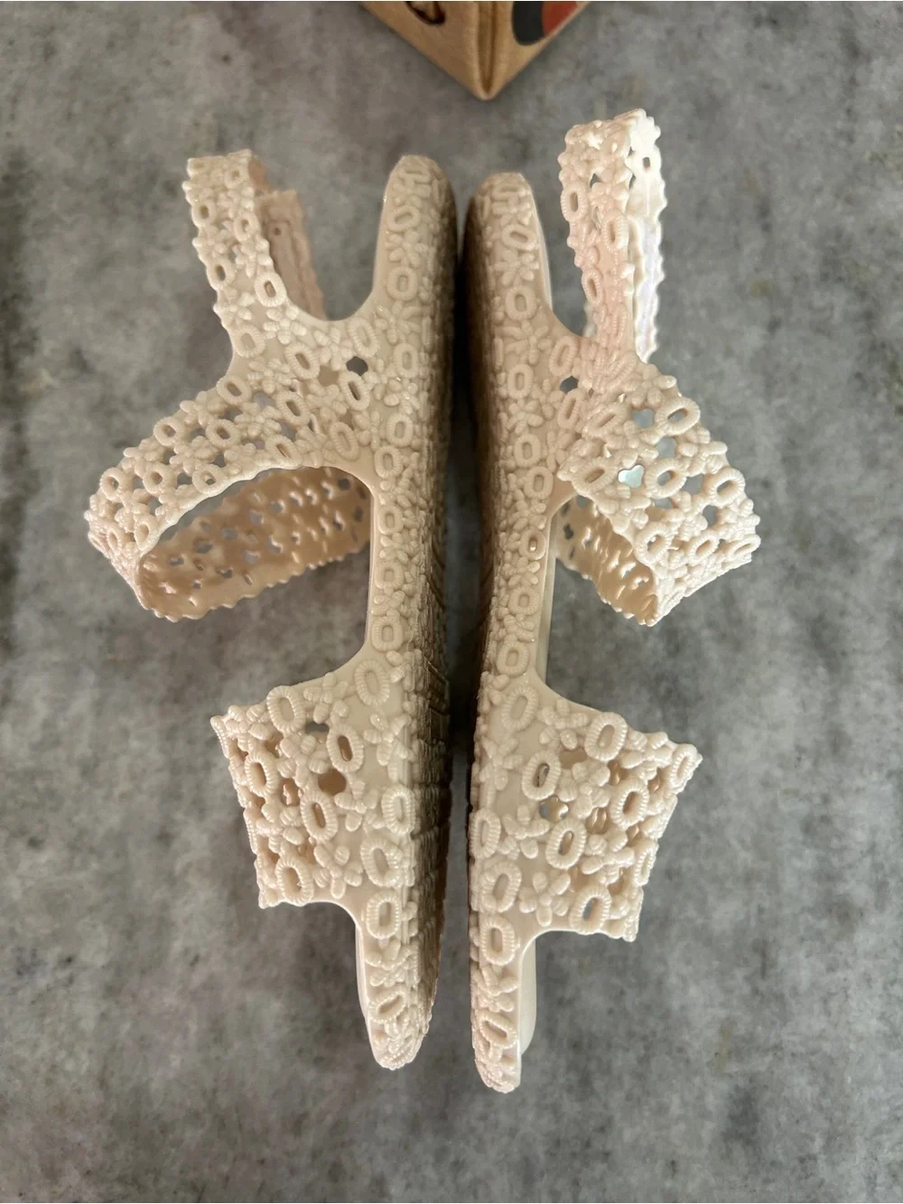 Mini Melissa Little Girls Beige Panc + Isabela Capeto Sandals Size 11